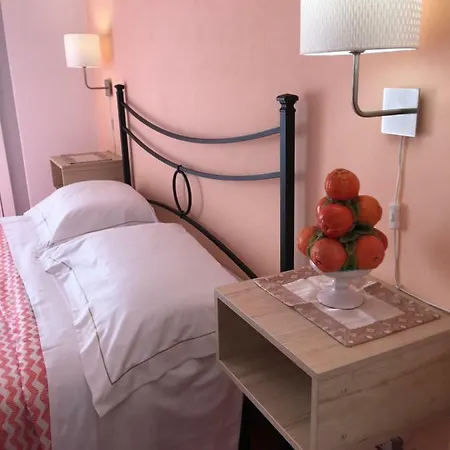 Taormina's Sun Alojamento de Acomodação e Pequeno-almoço
